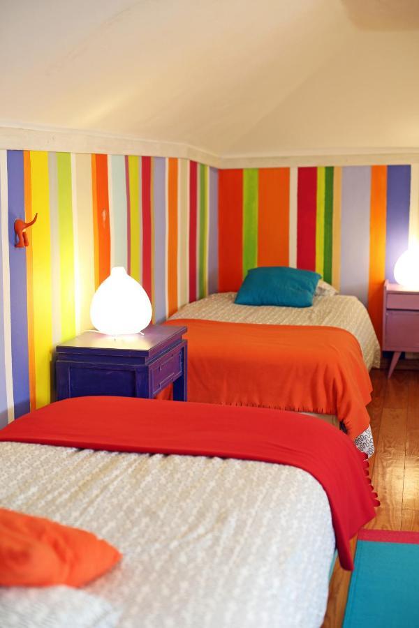 Chill In Ericeira Surf House Hostel Ngoại thất bức ảnh
